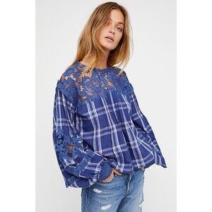 Free People • Darling Diana top blouse blue plaid crochet lace balloon sleeve
